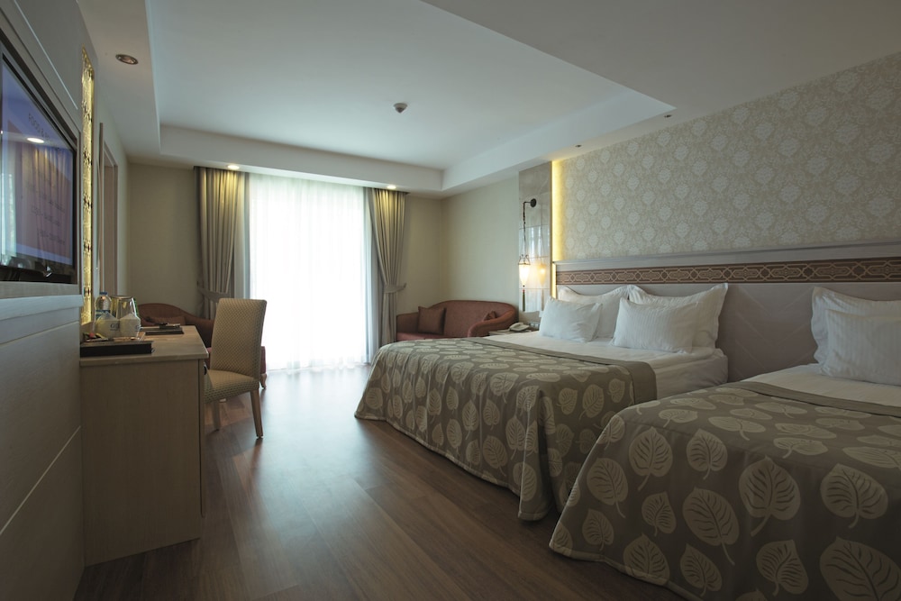 Gural Premier Belek 17/71