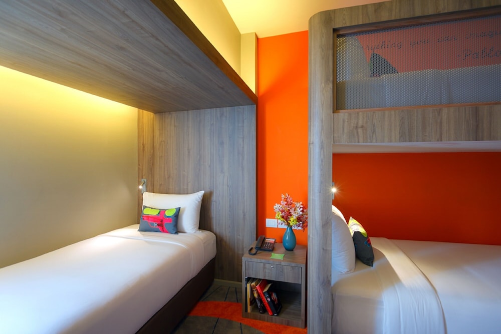 Tinidee Trendy Bangkok Khaosan 13/50