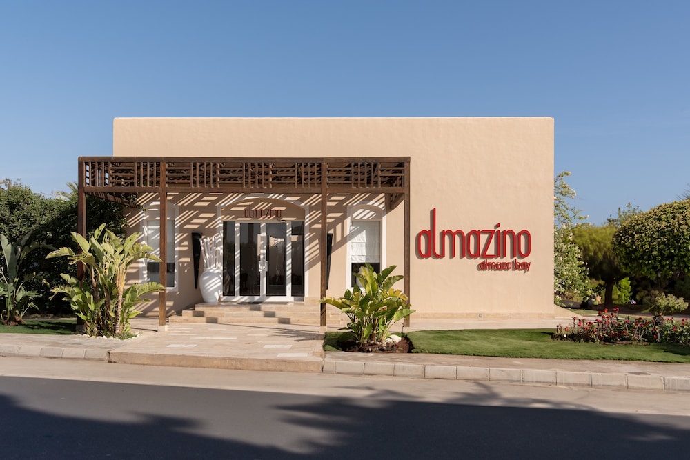 JAZ Neo Almazino, Almaza Bay 2/29