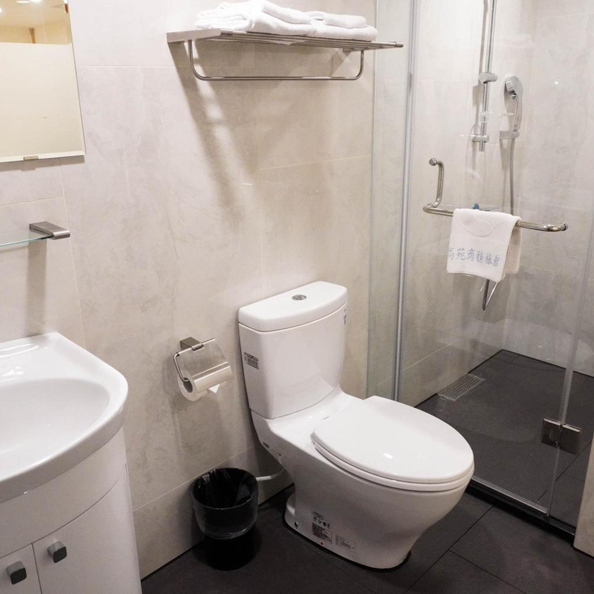 Kao Yuan Hotel Chungchen Road 47/48