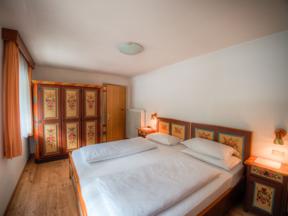 Hotel Ustaria Posta 13/47