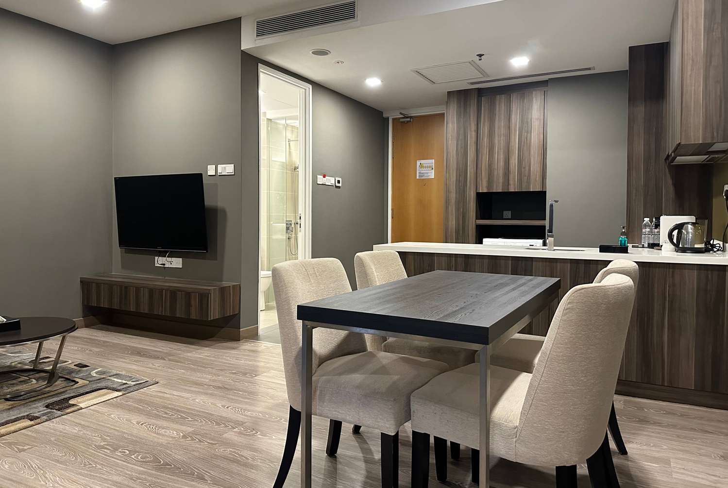 Ramada Suites by Wyndham Kuala Lumpur City Centre 53/64