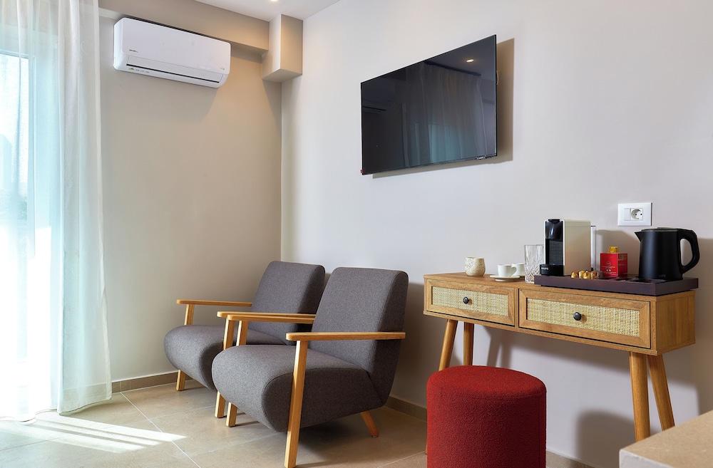 Lotus Rise Hotel - Adults Only 40/50