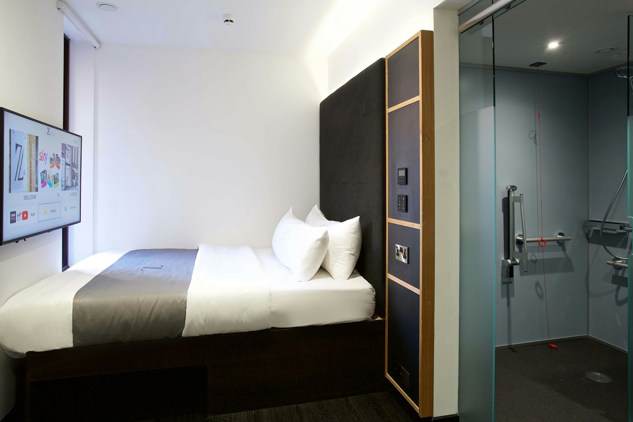 The Z Hotel Trafalgar 10/23