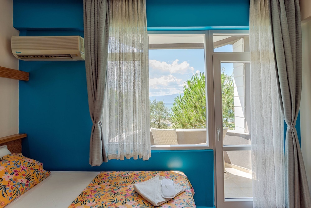 Aqua Nina Hotel 15/50