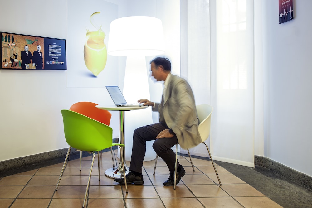 IBIS STYLES NAPOLI GARIBALDI 54/66