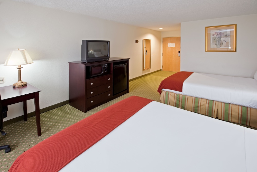 Holiday Inn Express Washington 12/45