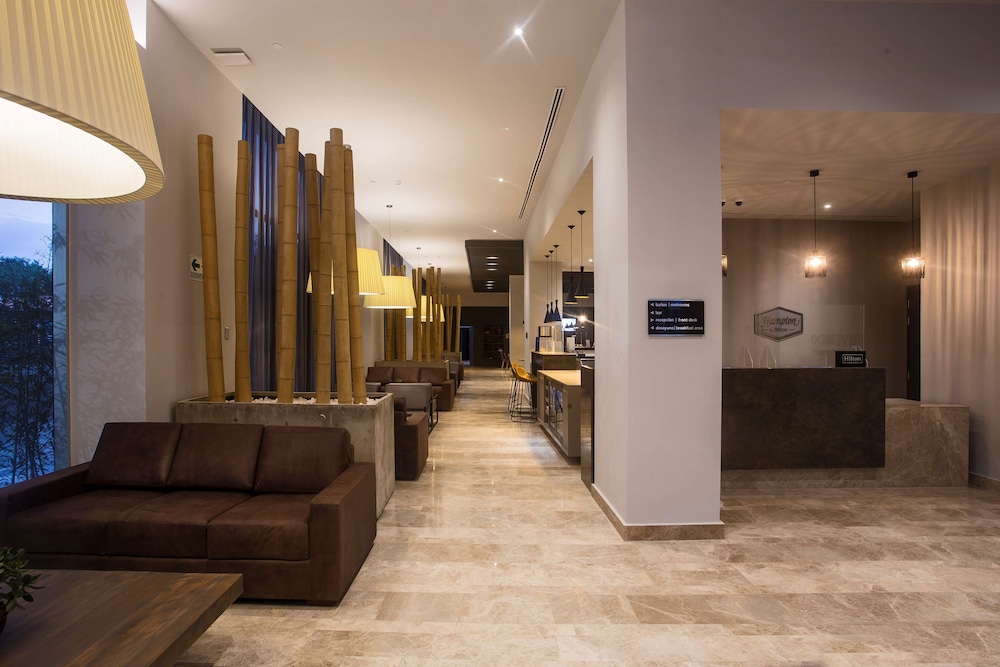 Hampton by Hilton David 9/36