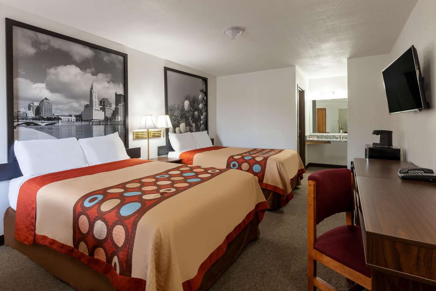 Super 8 By Wyndham Newcomerstown 6/22