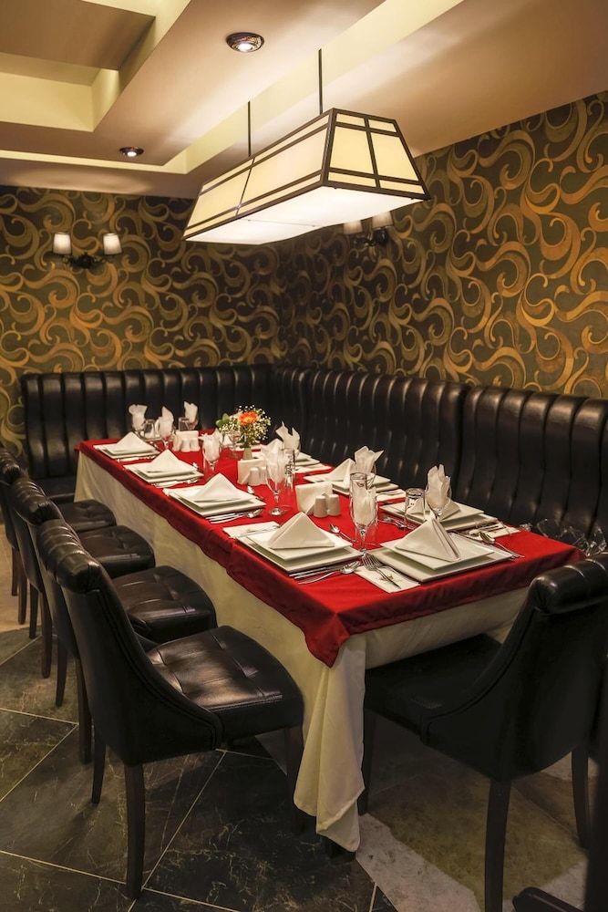 Inegol Royal Hotel 29/41