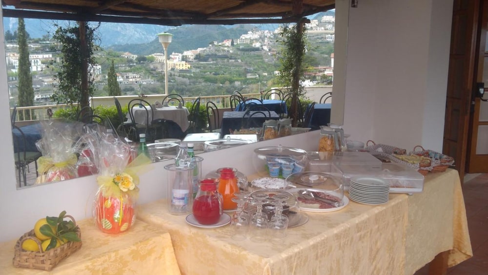 Ravello View 15/31