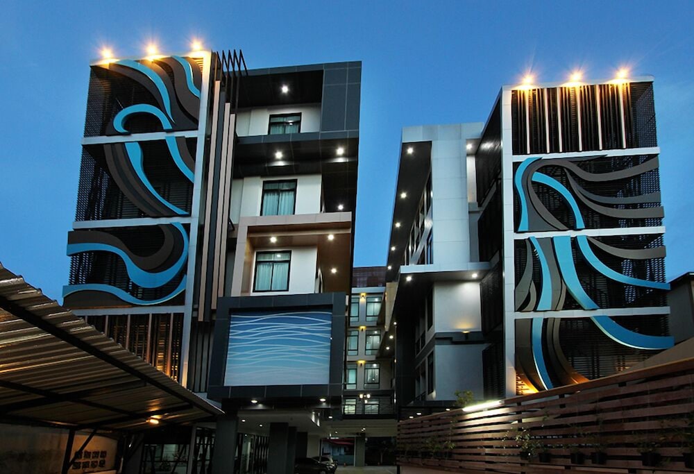 Thanburi Hotel 30/35