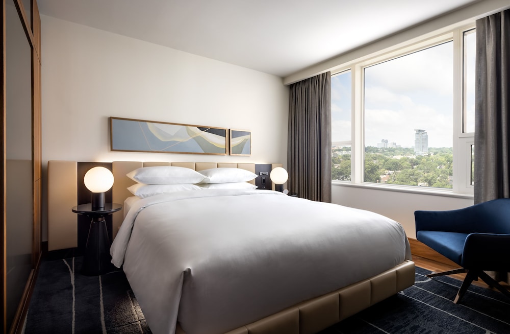 Park Hyatt Toronto 13/72