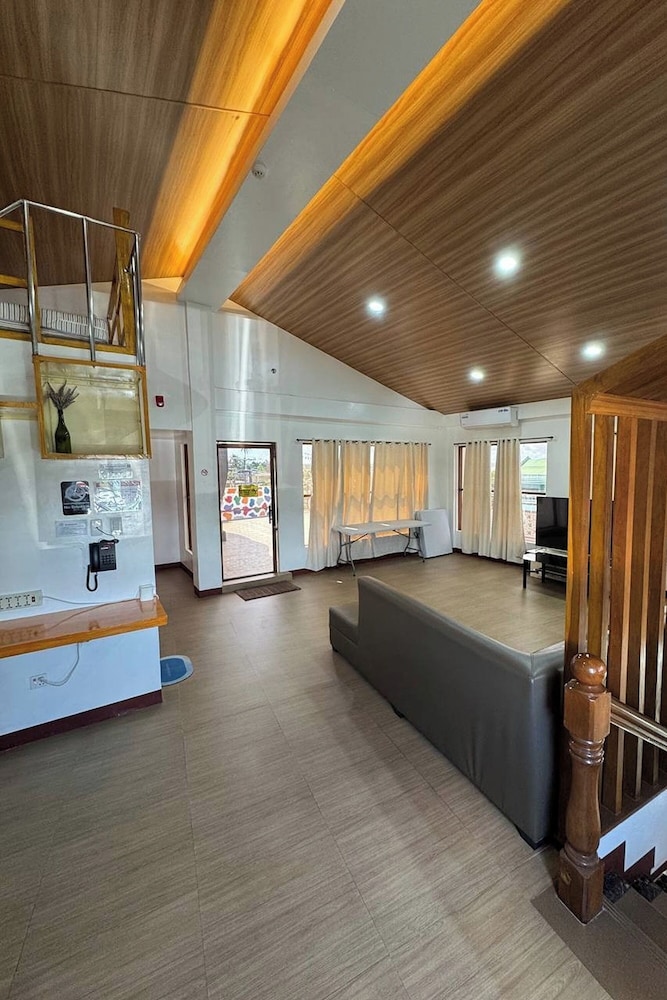 I m Inn Hotel Sorsogon near SM Terminal by ZUZU 6/41