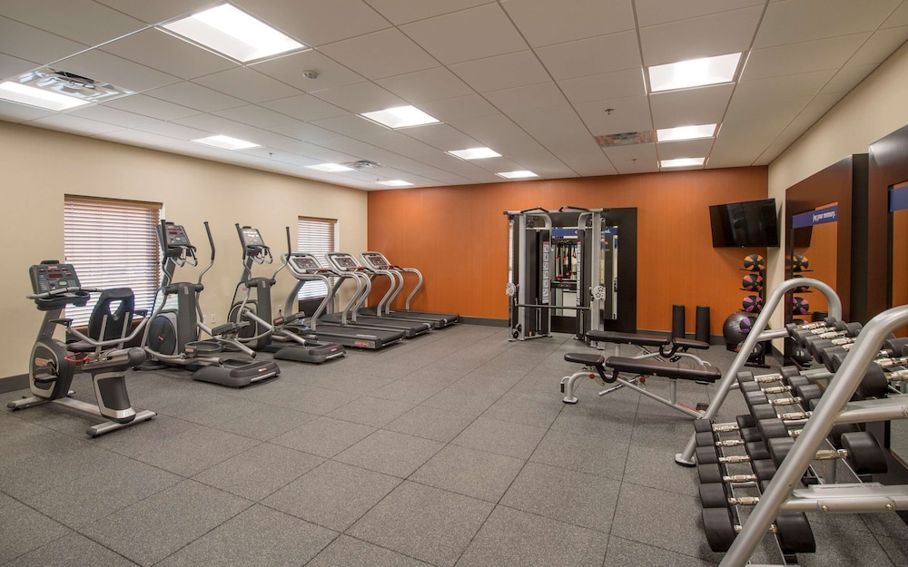 Hampton Inn & Suites Braselton 26/57