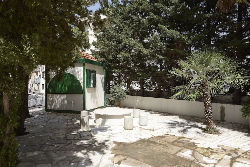 Zoukotel Hotel 47/50
