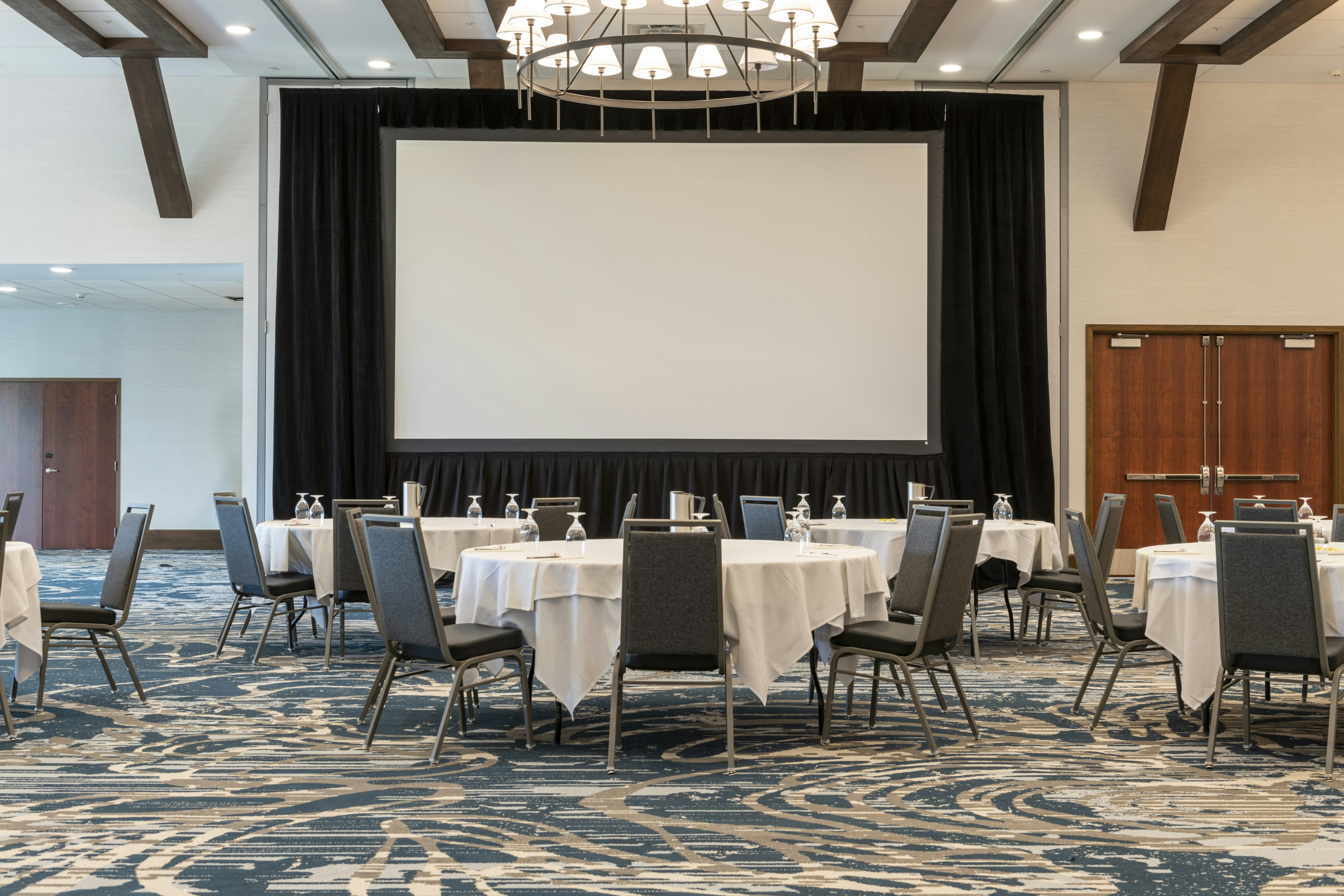 Hotel Canandaigua, Tapestry Collection by Hilton 36/52