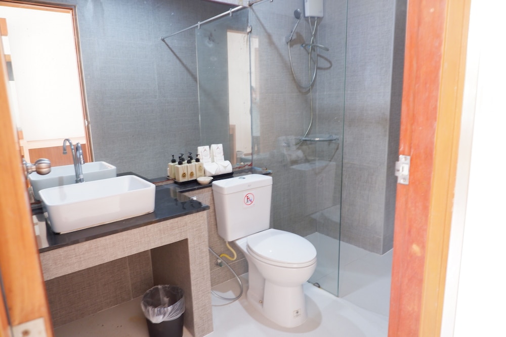 Phi Phi Villa Resort 69/71