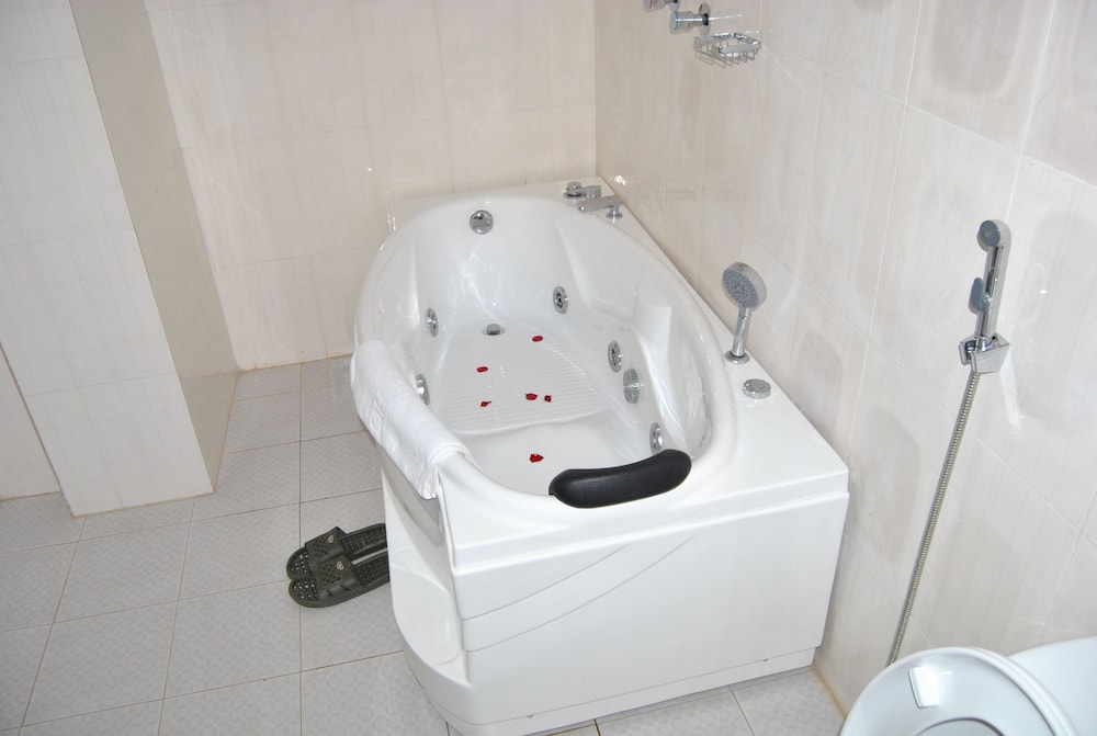 BenMas Hotel 25/25