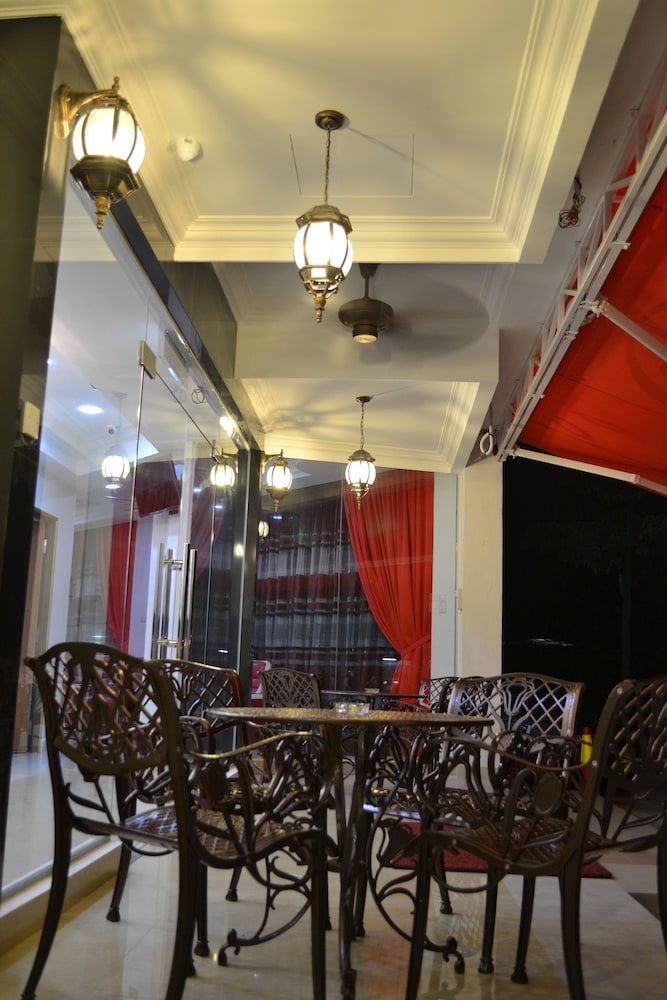 DR Hotel 47/51