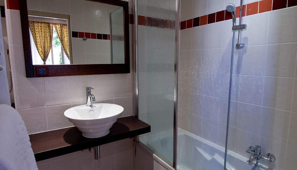The Originals City Hotel L Iroko Aix Les Bains Grand Port 34/36