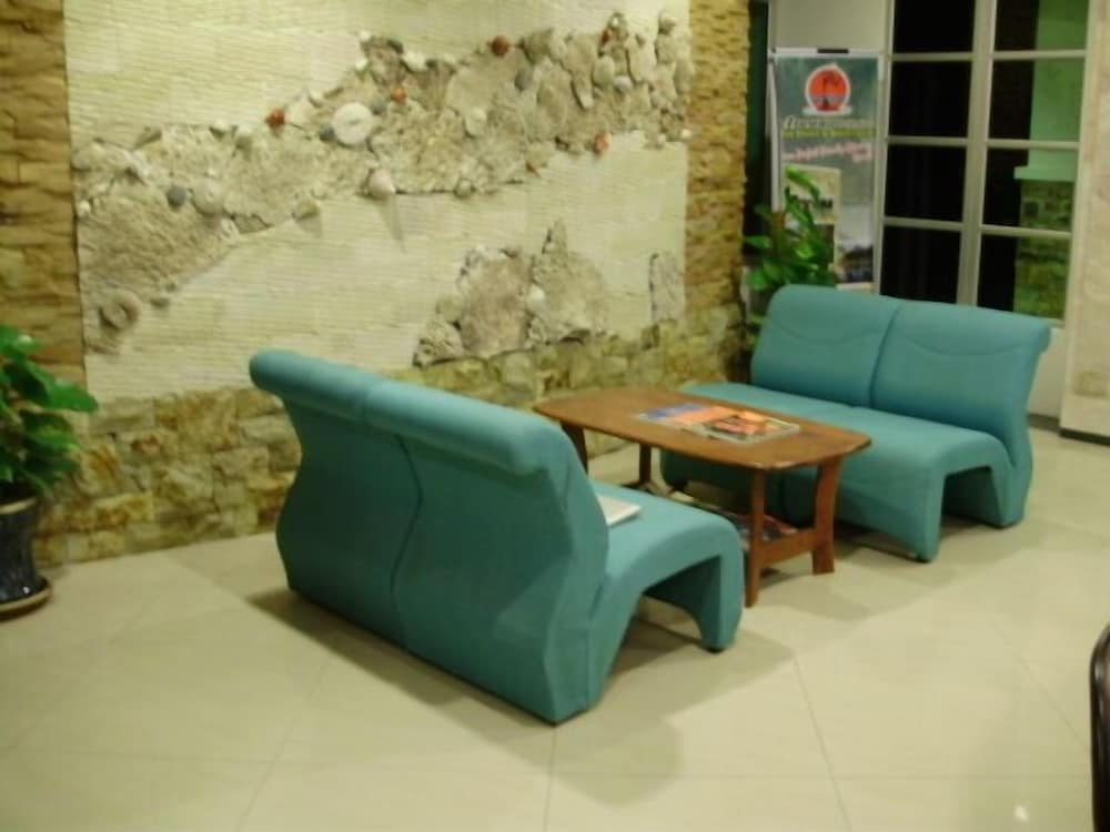 Arwana Inn 35/54