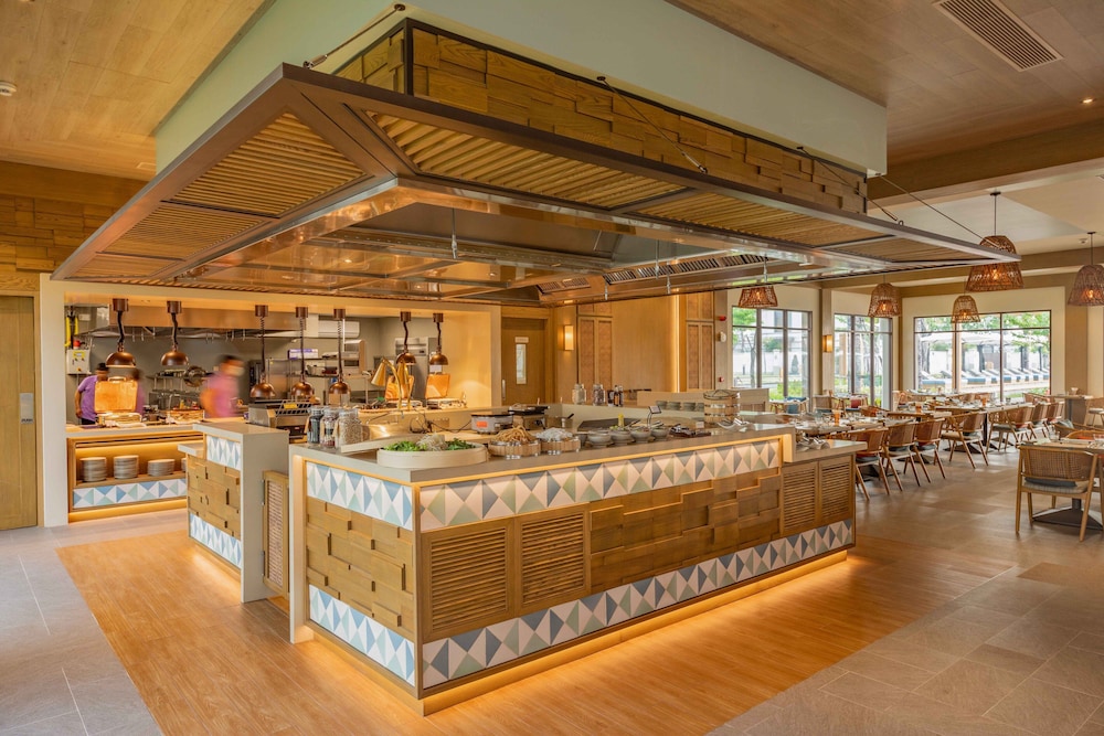 Fusion Resort and Villas Da Nang 6/50