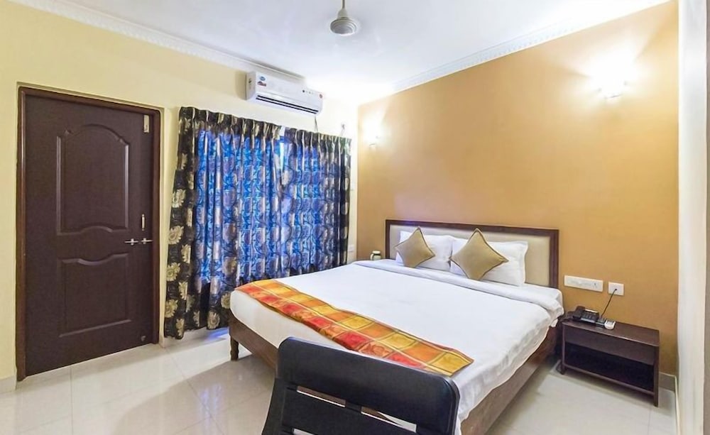 Rendezvous Beach Resort 15/46