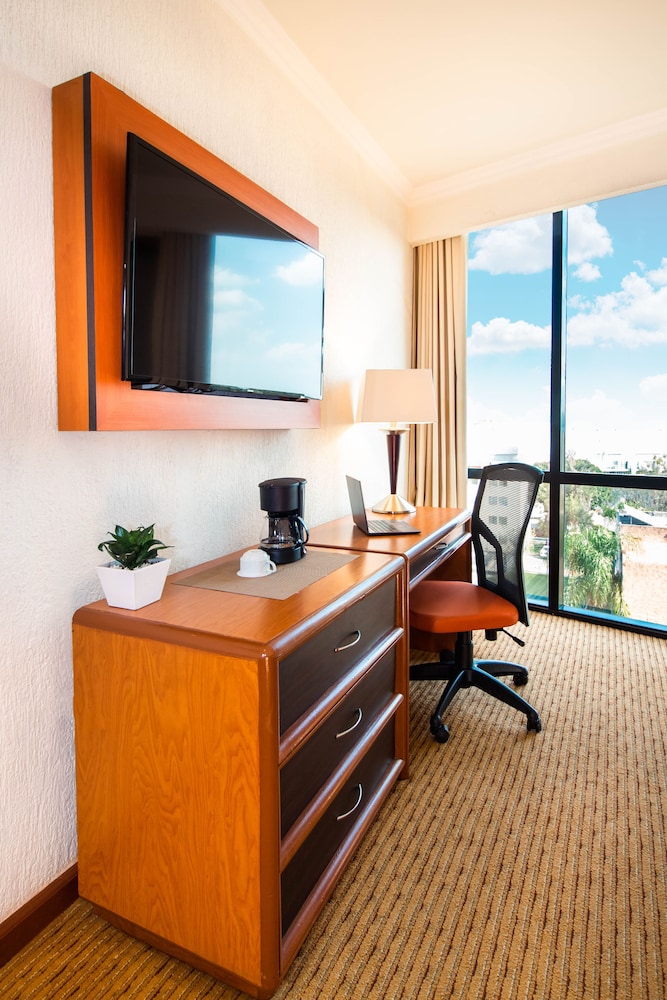 Guadalajara Plaza Expo Business Class 19/50