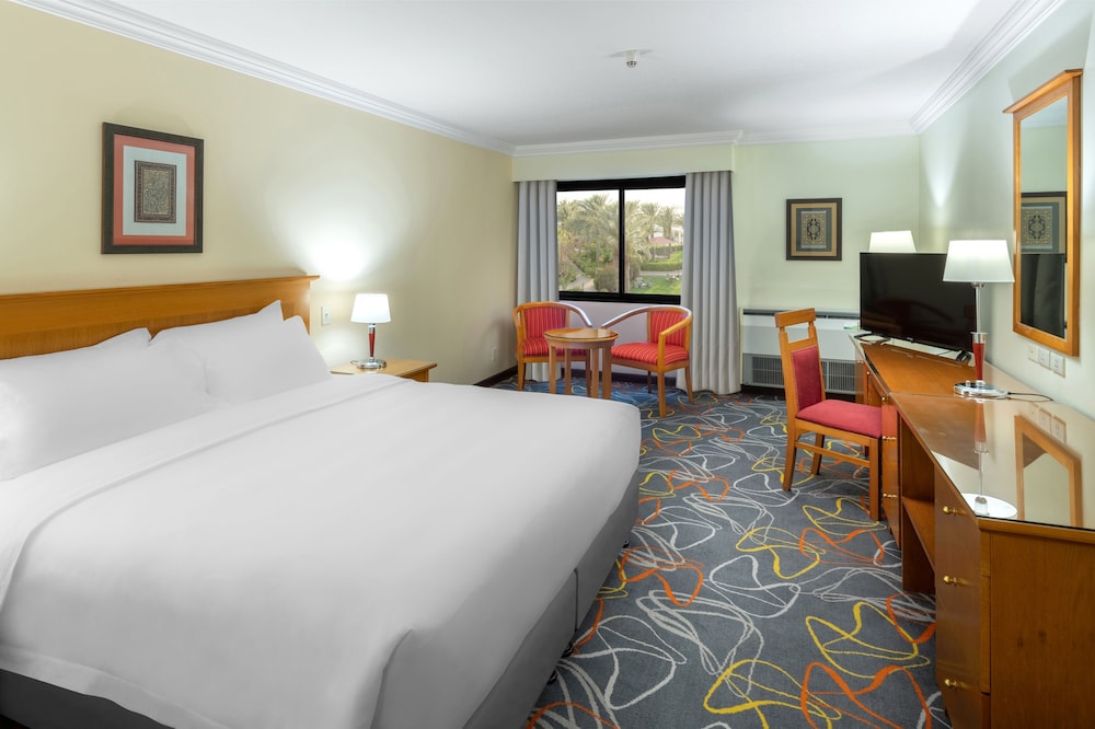 Room at Radisson Blu Hotel Yanbu, YANBU