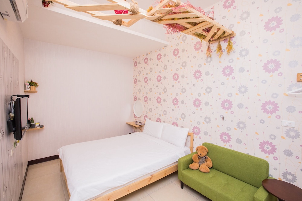 Snug Nine Inn 26/61