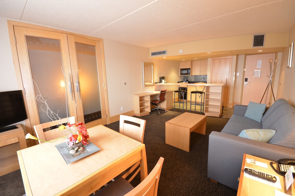 iHOTEL & Conference Centre Red Deer 41/57