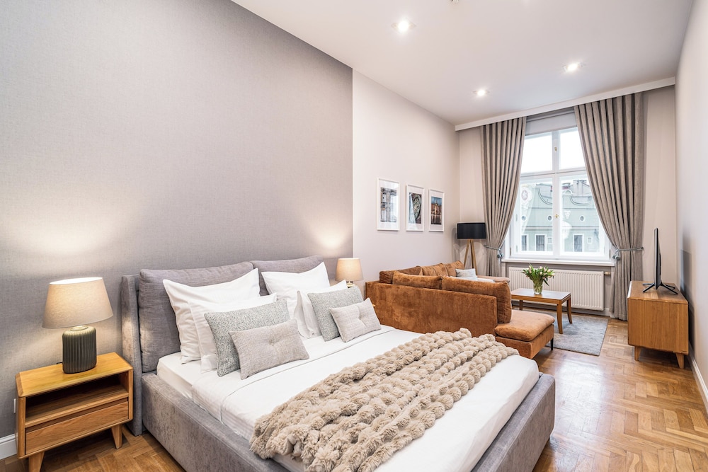 Superior, Studio, Double Bed, Sofa, Main Square