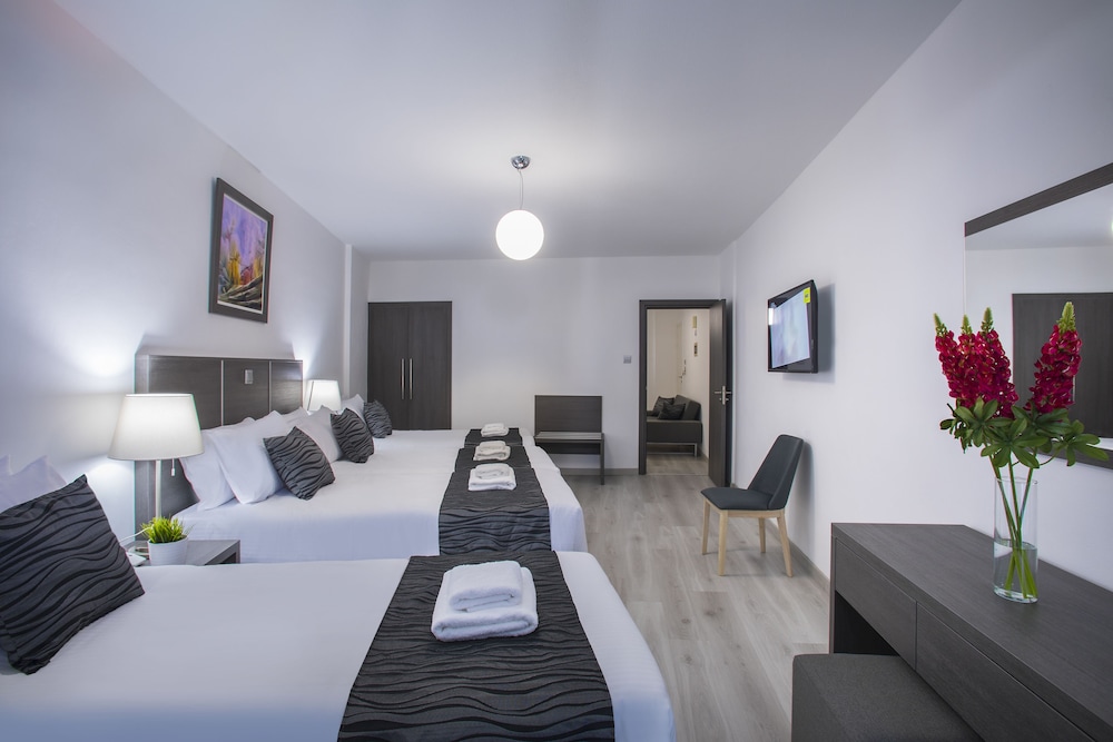 Blazer Residence 44/56