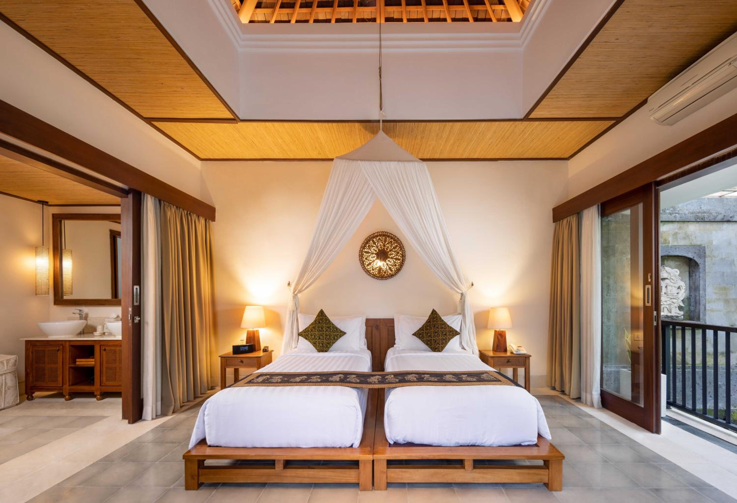 2 Bedrooms, Royal, Pool, River, Villa