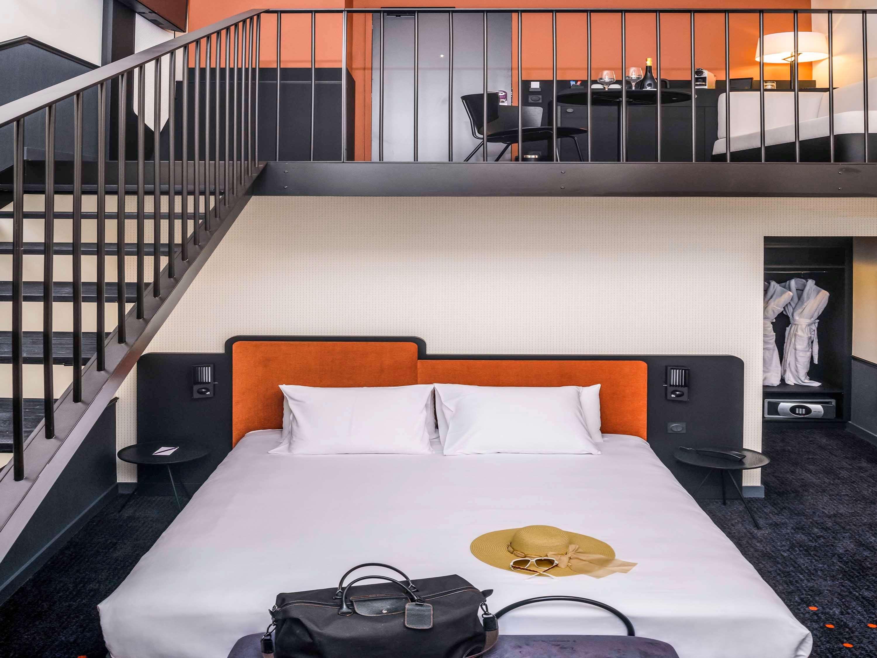 JUNIOR SUITE, PRIVILEGE, KING BED