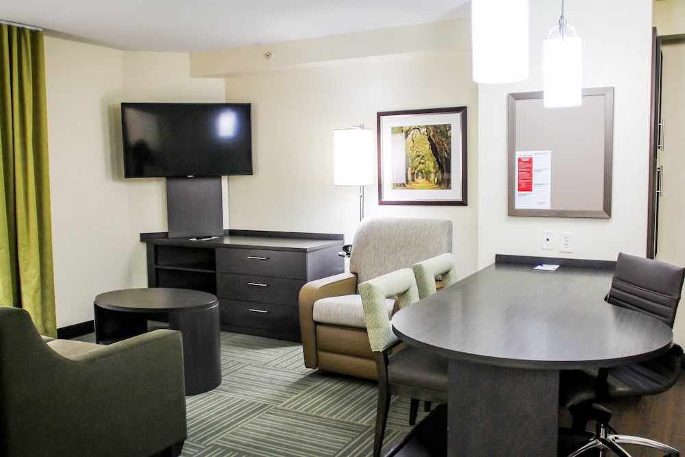 Candlewood Suites Richmond North Glen Allen 37/56
