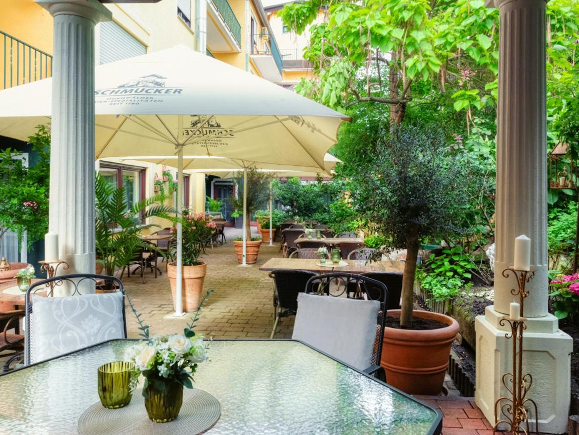 Central-Hotel am Konigshof 3/50