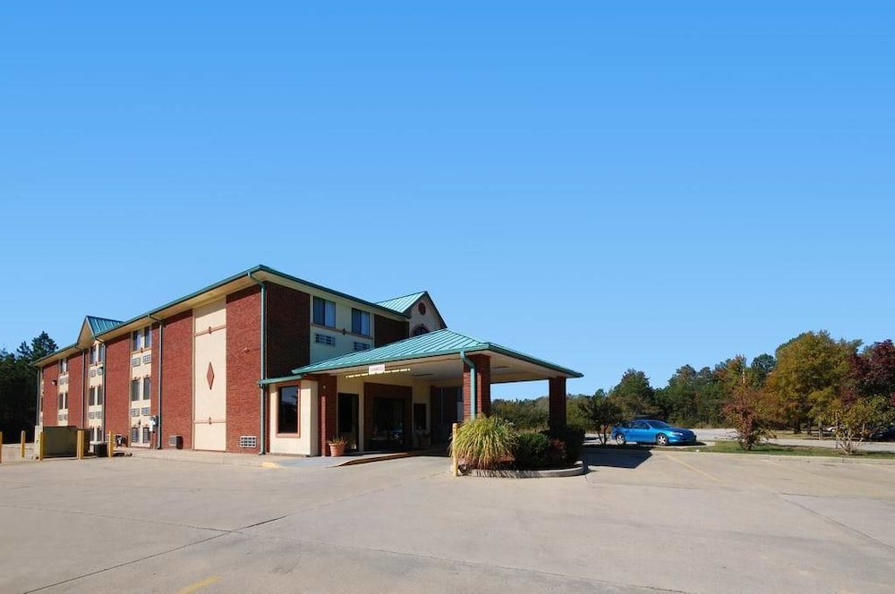 Quality Inn Pell City I-20 exit 158 3/37