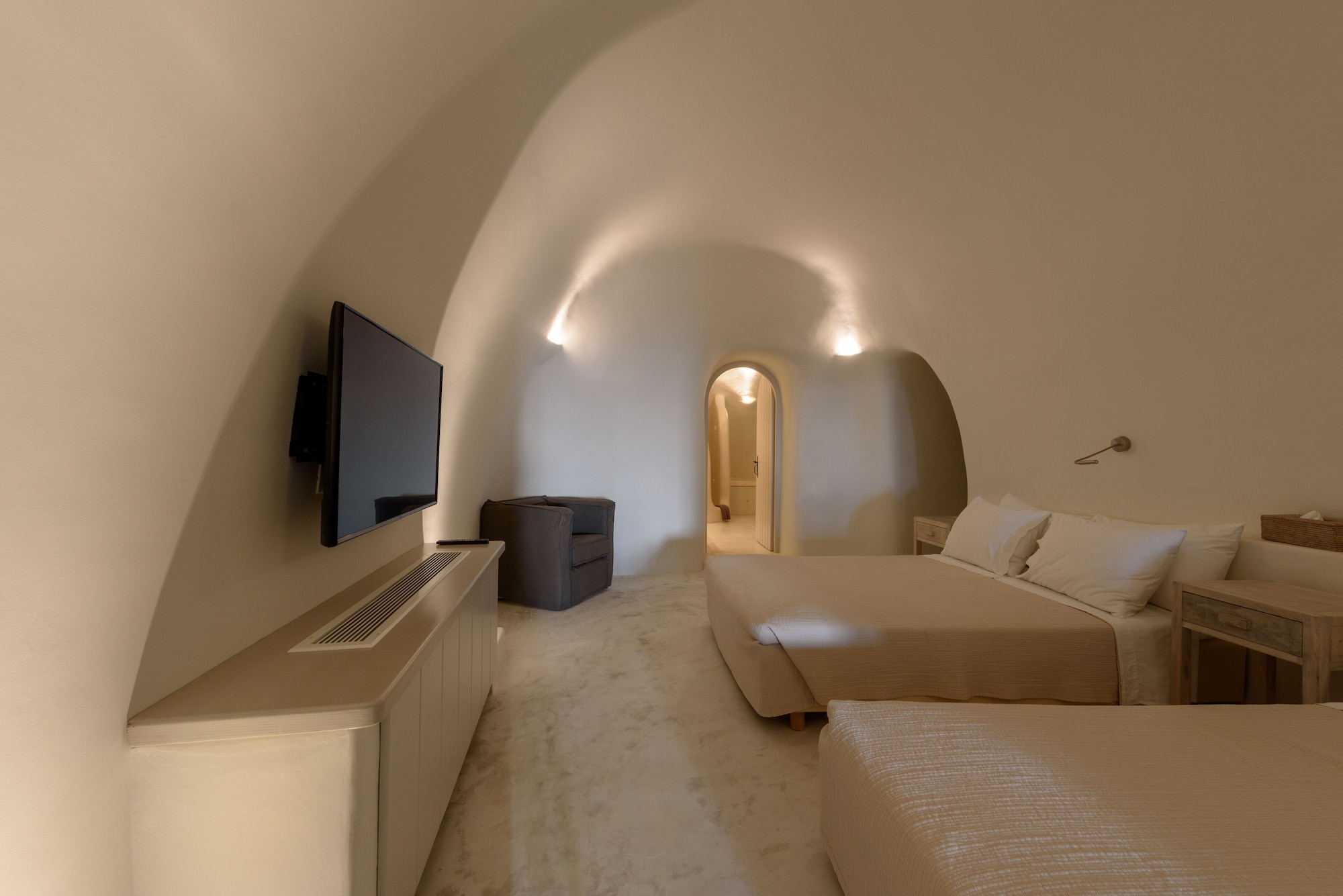 Interior, Honeymoon, Suite, 2 Queen Beds, Outdoor Jetted Tub