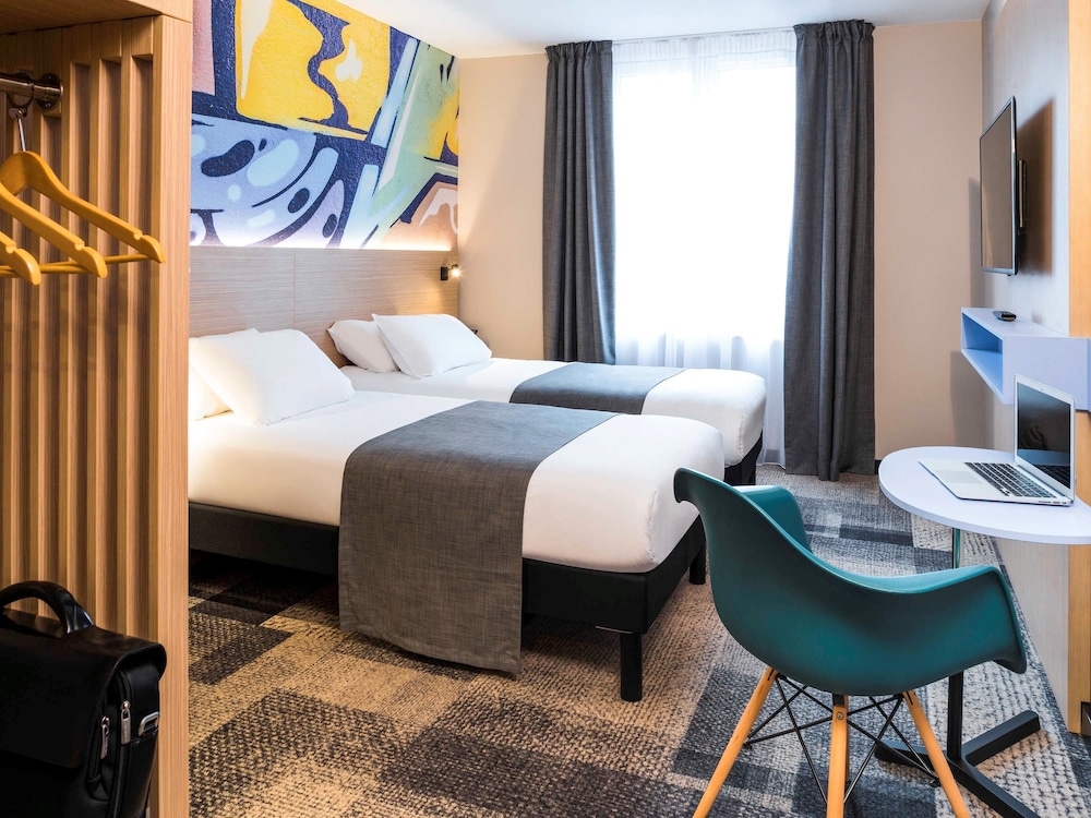 Ibis Styles Clamart Gare Grand Paris 18/65