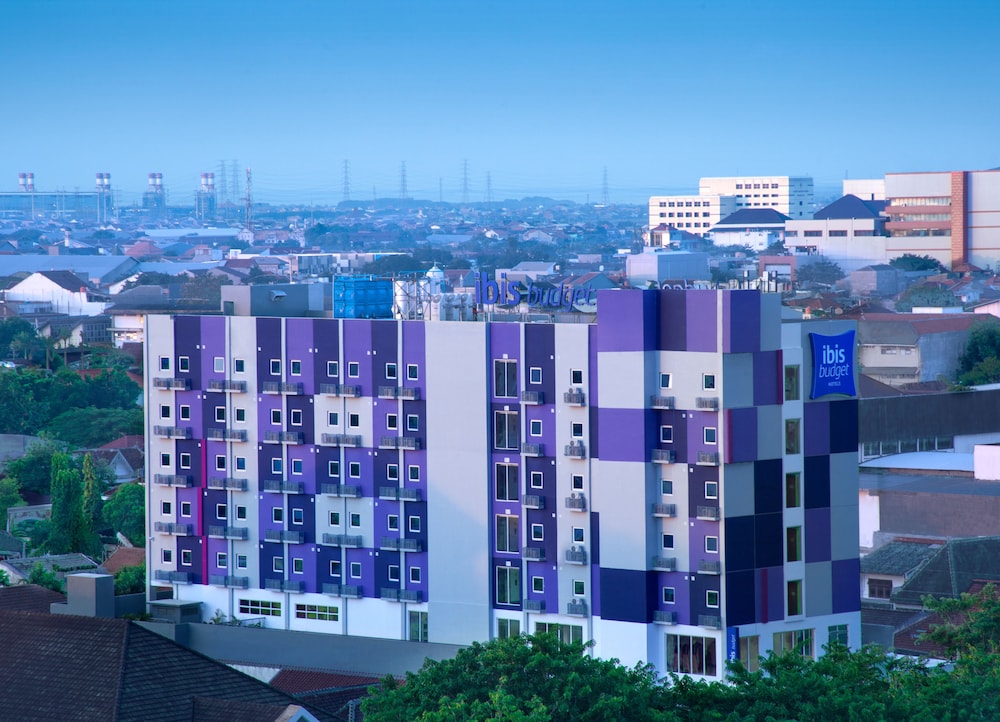 Ibis Budget Semarang Tendean 4/54