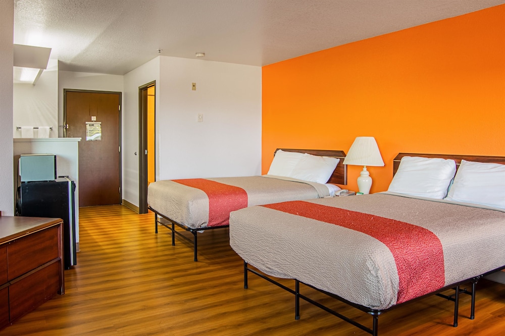 Motel6 Newport, OR 16/47