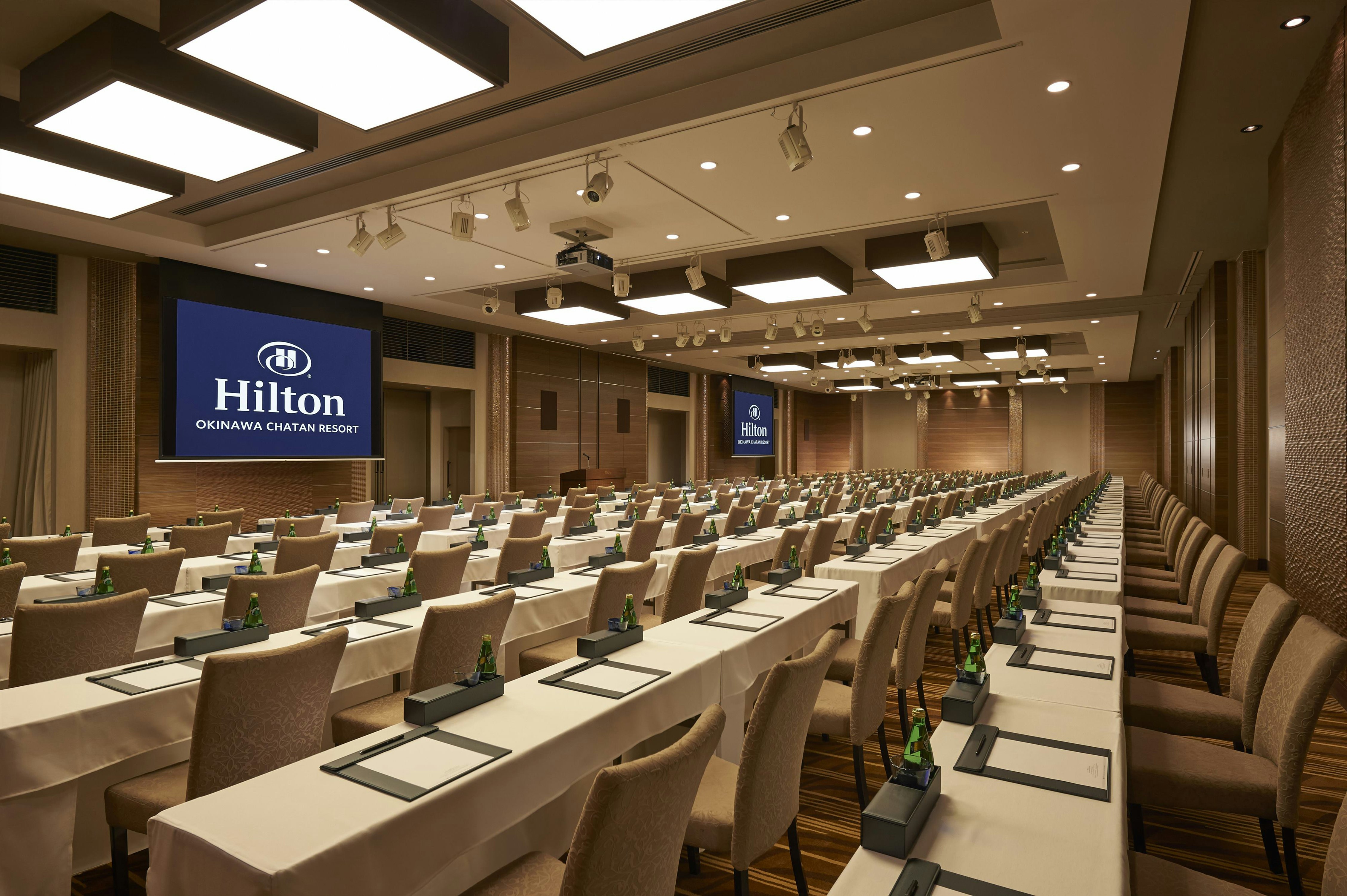 Hilton Okinawa Chatan Resort 67/77