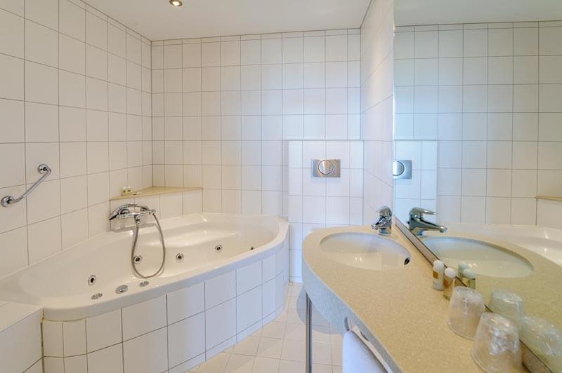 Boulevard Hotel Scheveningen 50/50