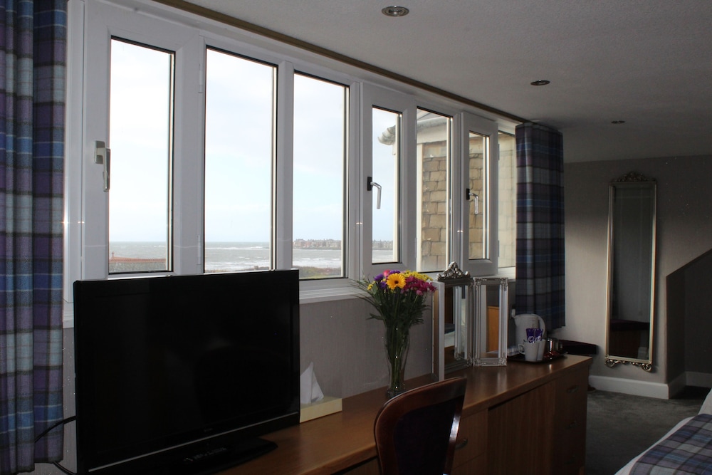 South Beach Hotel 27/37