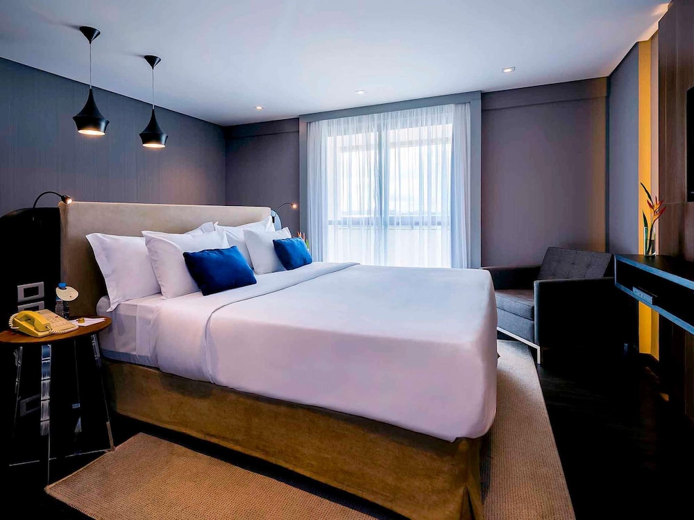 Luxury, Suite, King Bed, Sofa