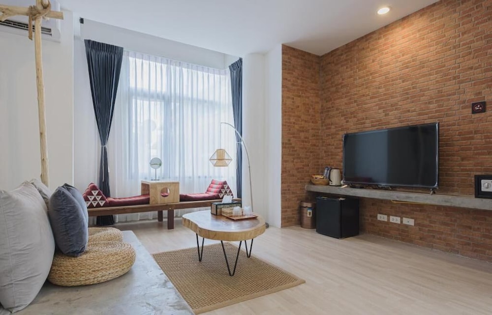 Yolo Bangkok Boutique Hotel 29/50