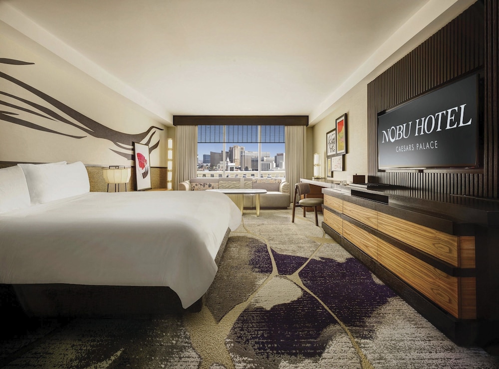 NOBU, KING BED, STRIP VIEW