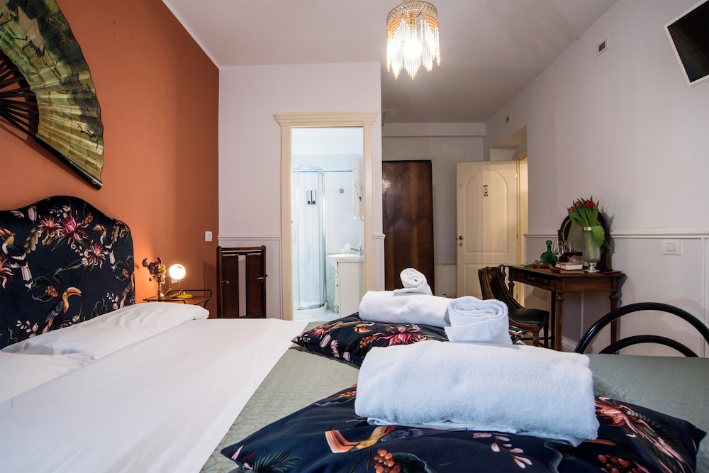 Colosseum Bed & Breakfast 30/62